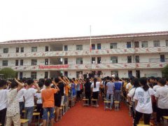 吉安安?？h城東學(xué)校18.5KW箱式無(wú)負(fù)壓供水設(shè)備一套